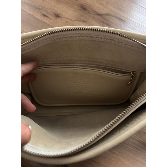 Coach Vintage 9814 Cream Leather Sutton Crossbody Shoulder Bag - Picture 5 of 8